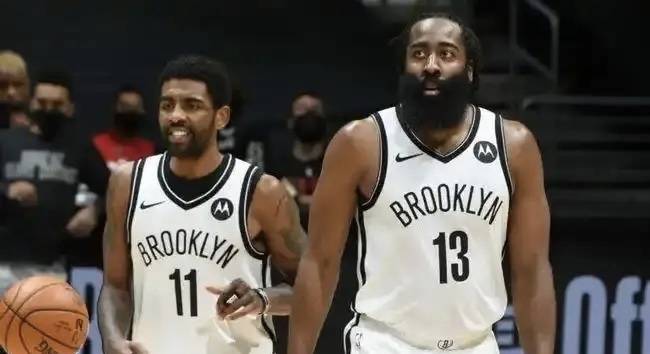 爱游戏体育app-NBA ：独行侠球星欧文谈当年篮网三巨头解散，哈登出尔反尔，主动要求交易离队