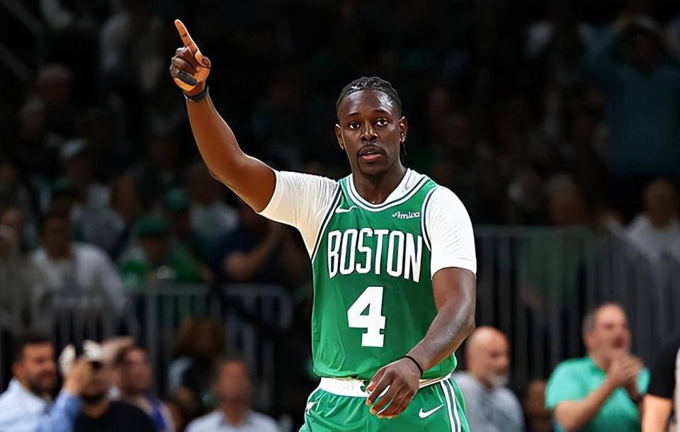 爱游戏体育平台-萨克拉门托国王有意收购凯尔特人后卫霍勒迪