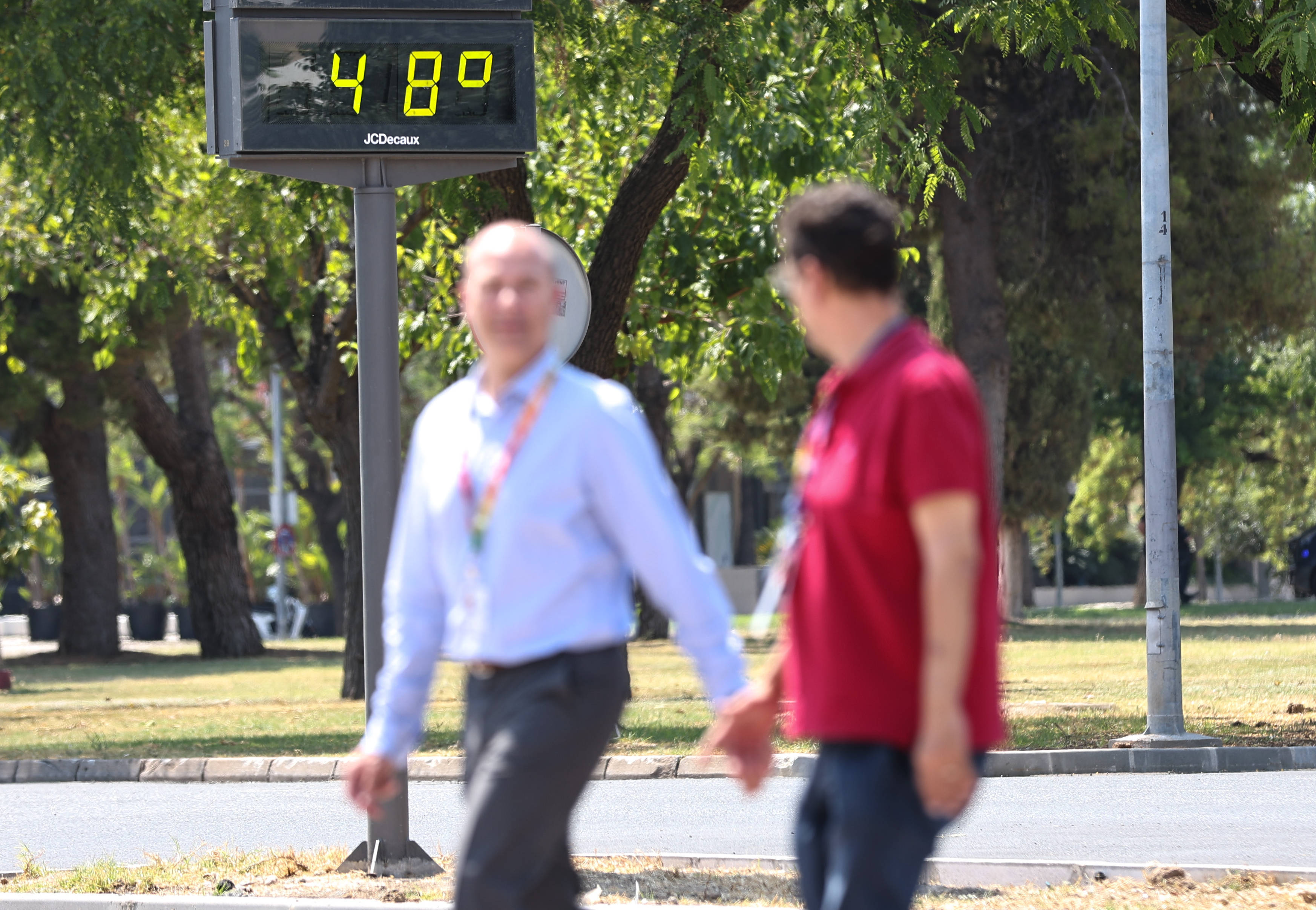 爱游戏体育中国-西班牙塞维利亚：烈日炎炎