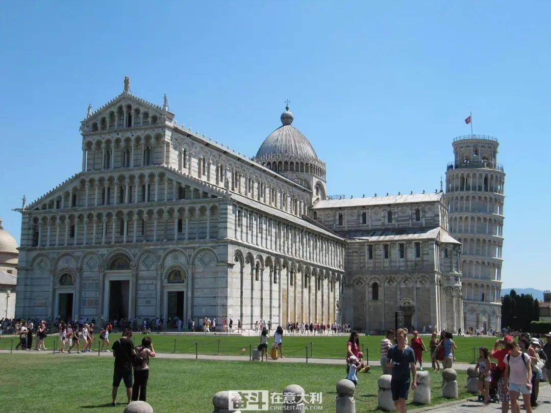 爱游戏体育中国-比萨：中韩无证导游非法介绍比萨斜塔 面临巨额罚款