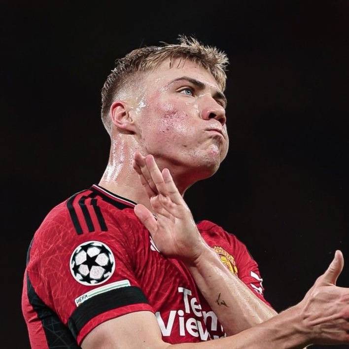 重返意甲！曝曼联5000万欧元出售霍伊伦，那不勒斯签卢卡库接班人